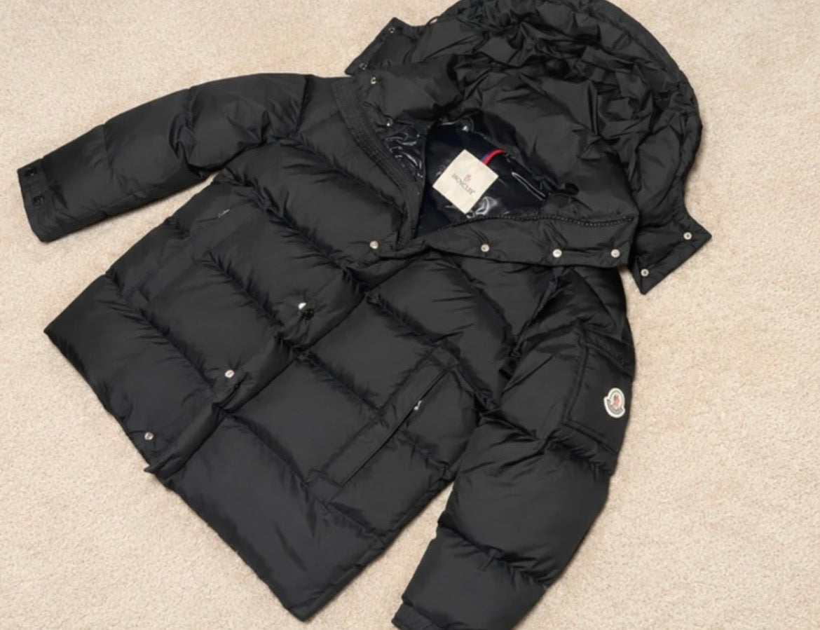 M0nc Coat 2