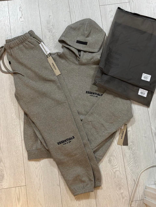 Dark 0ats esssentials tracksuit