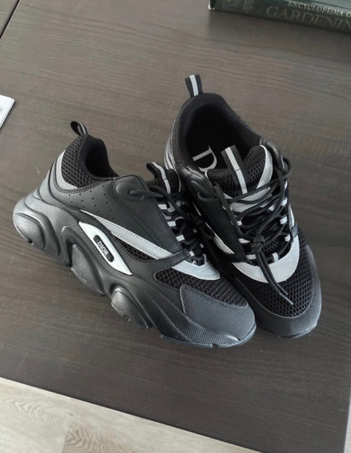 Black B222’s